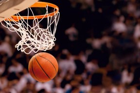 爱游戏.中国官方网站-亚洲杯半决赛爆出冷门！利物浦惊险热刺，争冠形势突变